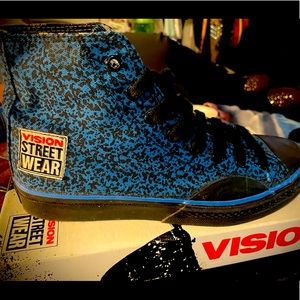NOS Vision Streetwear OG Classic Canvas Skate Shoes. Mens size 8